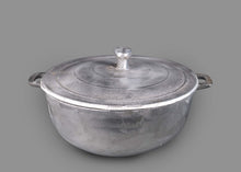 Load image into Gallery viewer, pot, dutch pot, iron pot, trinidad pot, tawa, tawas, iron tawa, aluminium tawa, trinidad cooking, trinidad cooking essentials, trinidad cooking utensils, trini utensils, trini cooking, trini kitchen, kitchen utnesils, caribbean cooking, caribbean food

